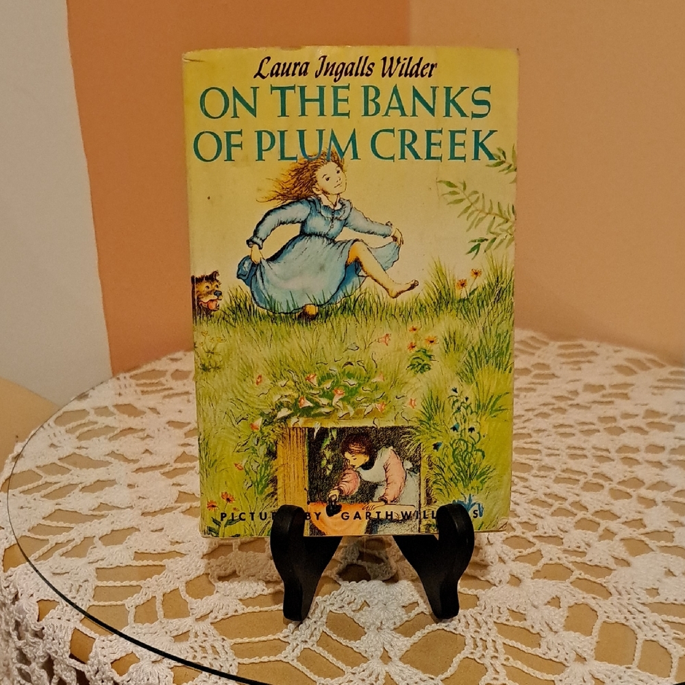 On the Banks of Plum Creek Book By Laura Ingalls Wilder